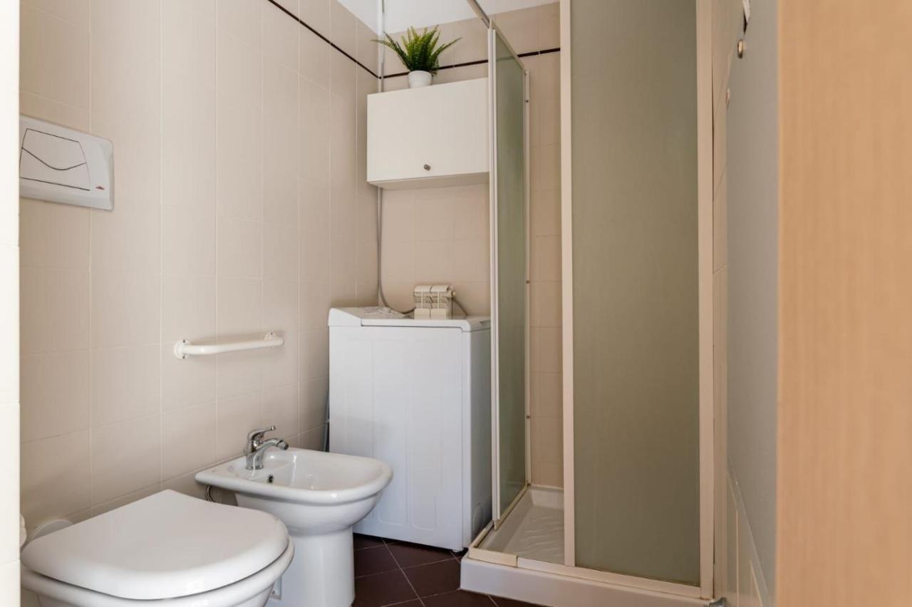 { White Garden } -Comfort, Parking & Wi-Fi- Lucca Exterior foto